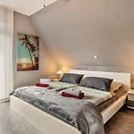 Muensterland Apartment *